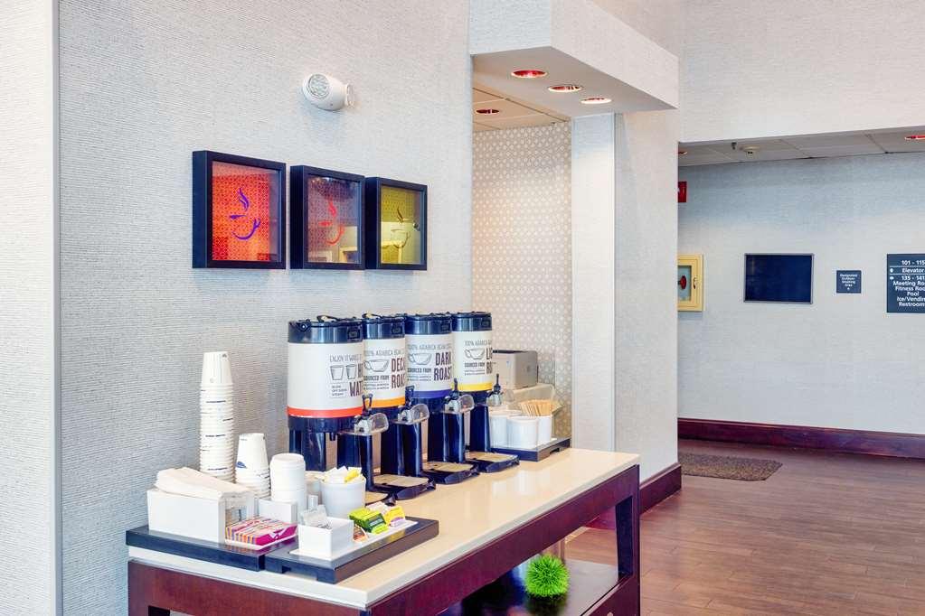 Hampton Inn Haverhill Restoran foto